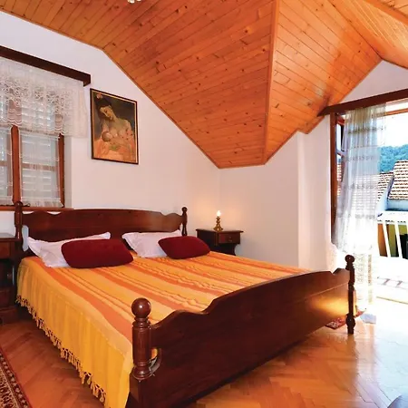 Three-bedroom With A Fireplace In * Stari Grad (Hvar)