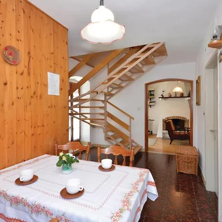 Three-bedroom With A Fireplace In * Stari Grad (Hvar)